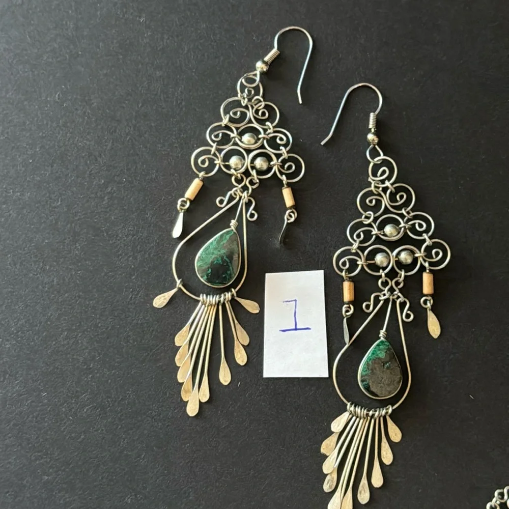 Peruvian Wire Work Earrings with Turquoise Stone_14
